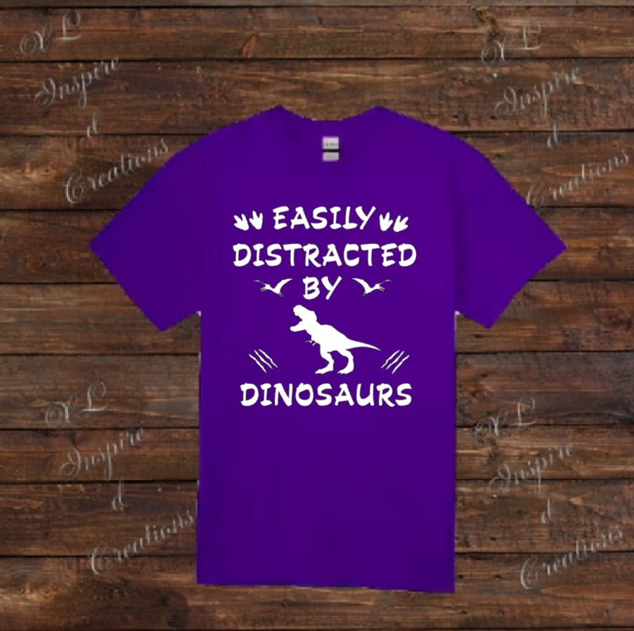 Easily distracted by dinosaurs - trex - T-shirt